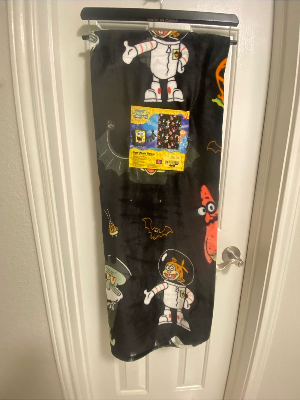 SpongeBob Soft Plush Throw